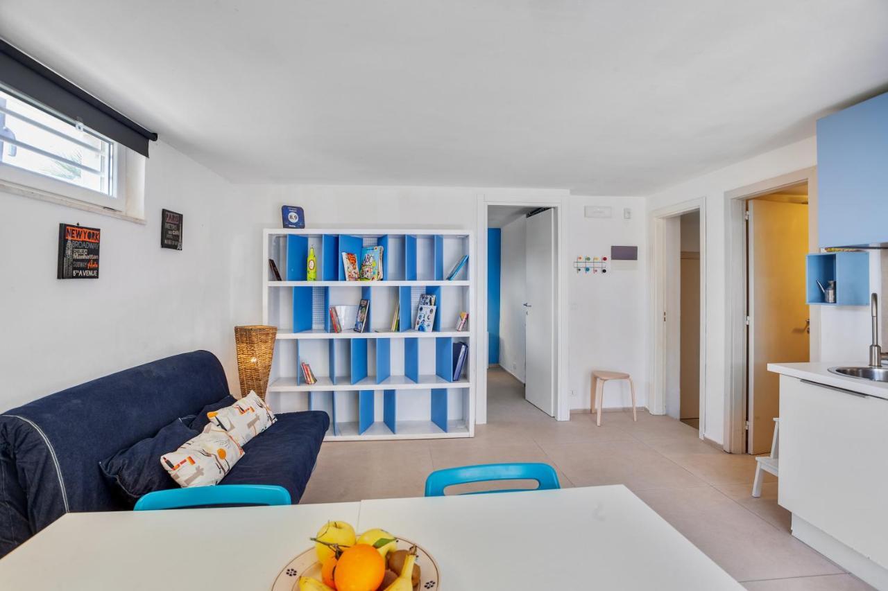 Casalmare Apartments One Step From The Sea Mola di Bari Εξωτερικό φωτογραφία