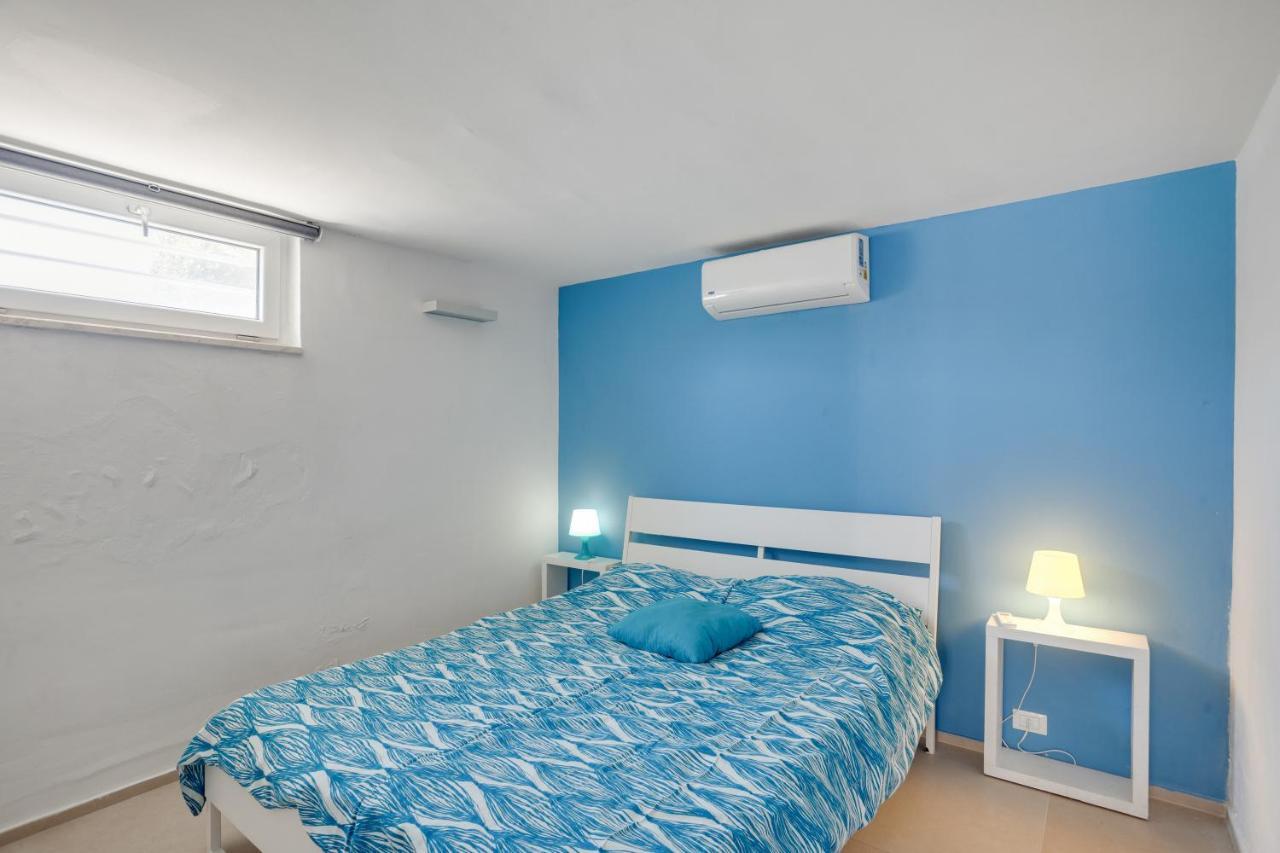 Casalmare Apartments One Step From The Sea Mola di Bari Εξωτερικό φωτογραφία