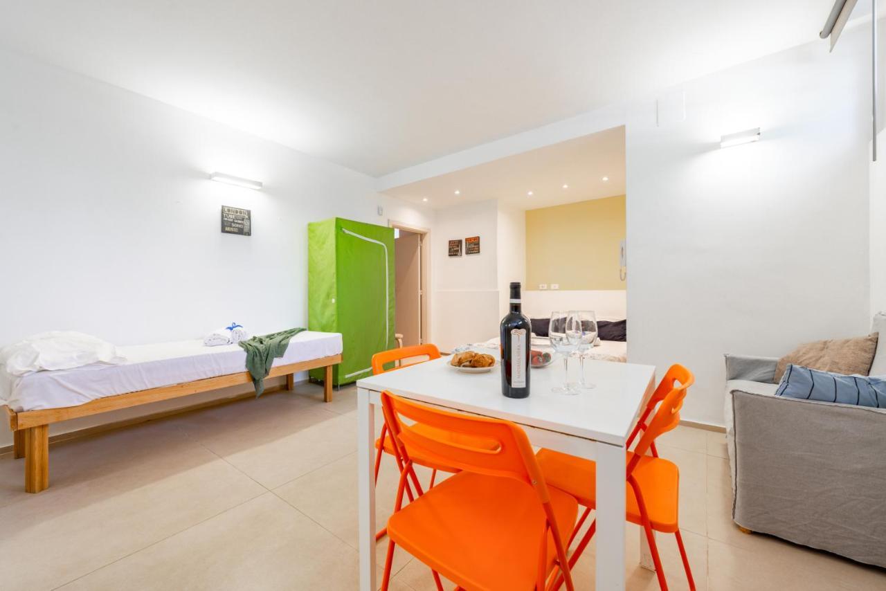 Casalmare Apartments One Step From The Sea Mola di Bari Εξωτερικό φωτογραφία